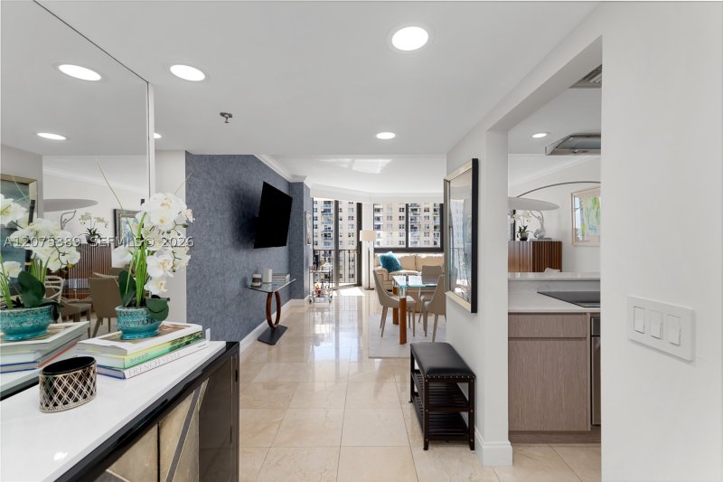 Aluguel de apartamento no Brickell Key One A1207