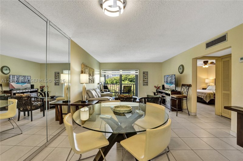 Property photo # 4
