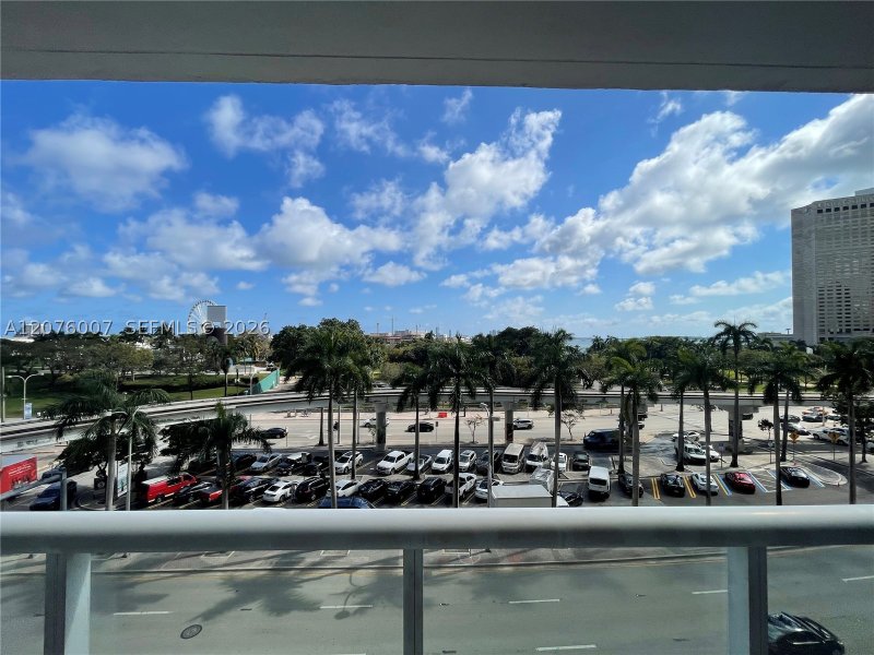 Apartment for rent at 50 Biscayne 505