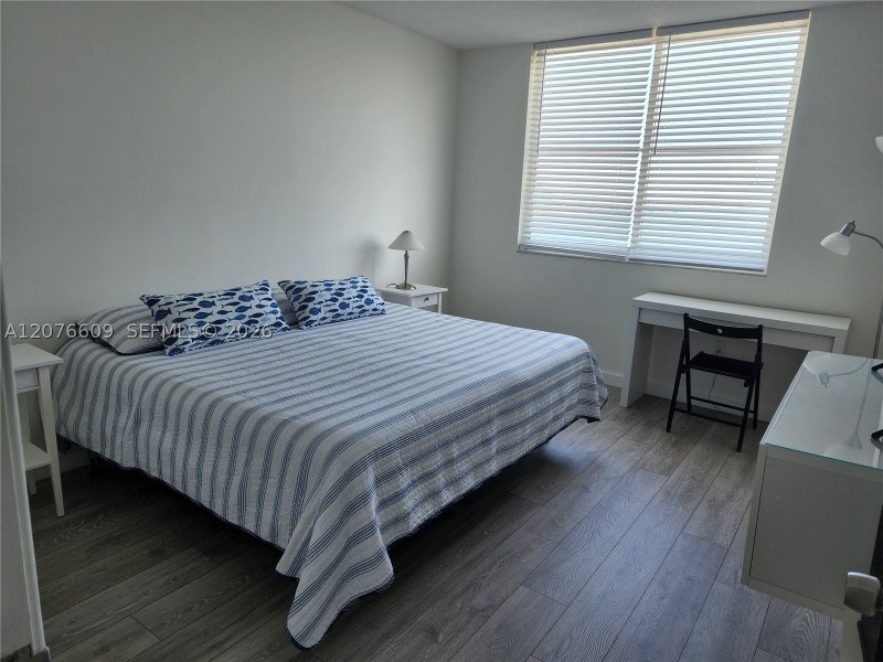 Apartment for rent at Arlen House 1608
