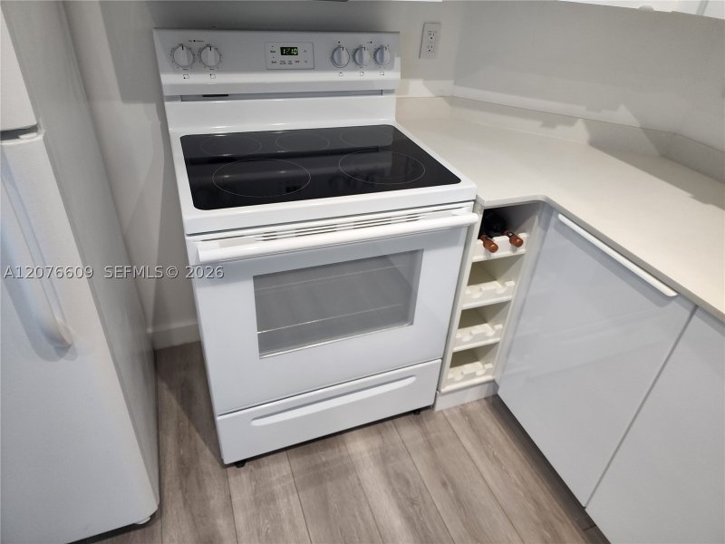 Apartment for rent at Arlen House 1608