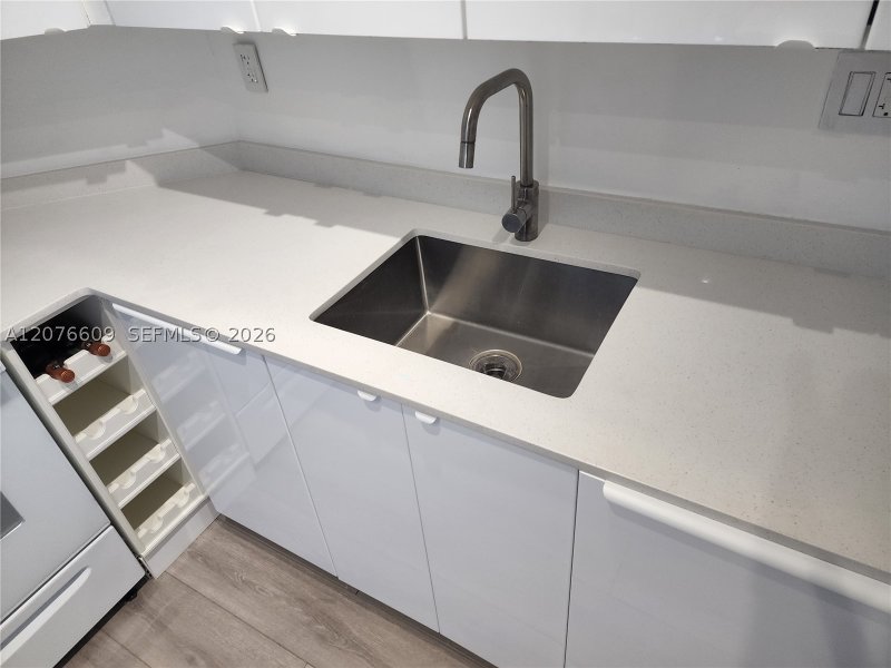 Apartment for rent at Arlen House 1608