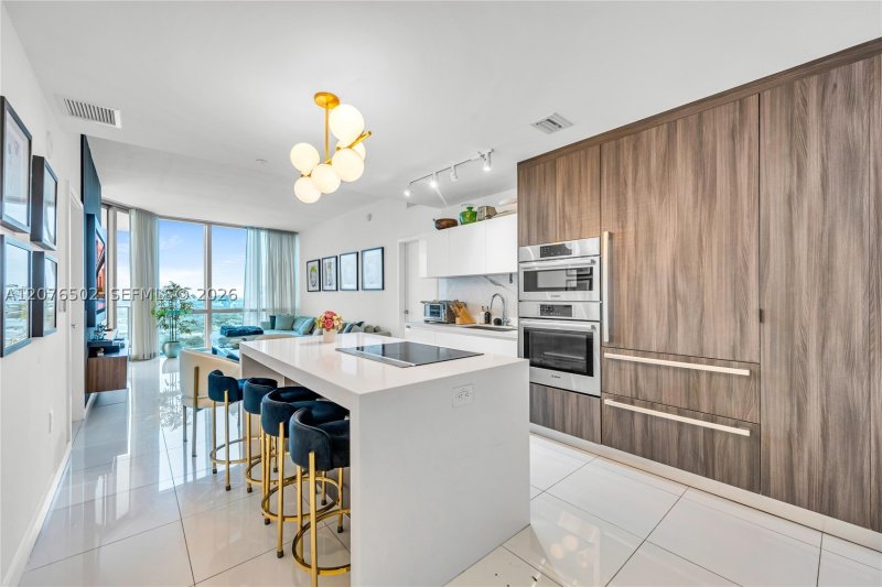 Comprar apartamento no Paramount Miami WorldCenter 2408