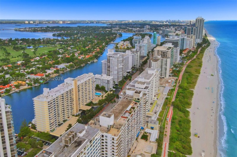 Alquiler de apartamento en 5600 Collins 11C