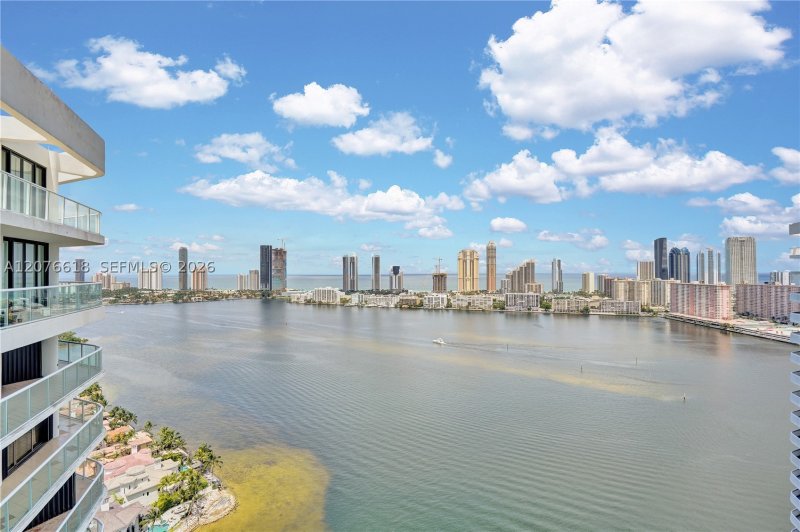 Alquiler de apartamento en 4000 Williams Island PH2