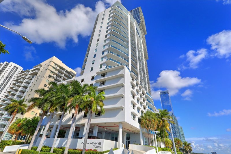 Aluguel de apartamento no New Wave PH2A