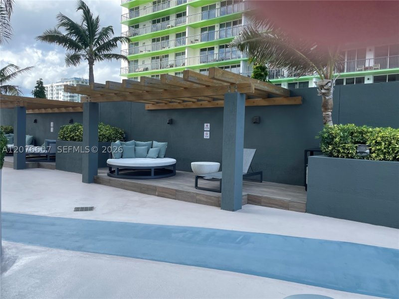 Property photo # 12