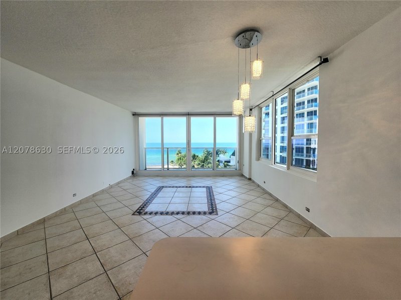 Apartment for rent at Alexander Towers 621