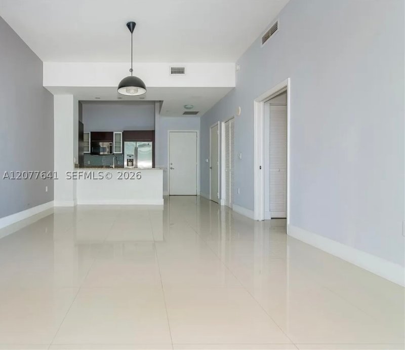 Alquiler de apartamento en The Plaza Tower I 902