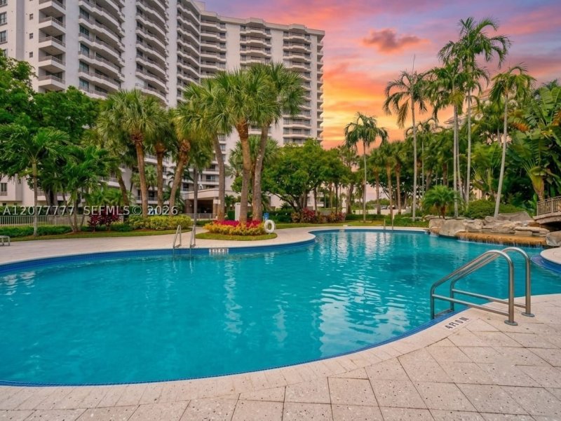 Comprar apartamento no Parc Central Aventura 1612