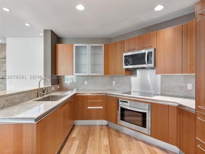 Property photo # 10