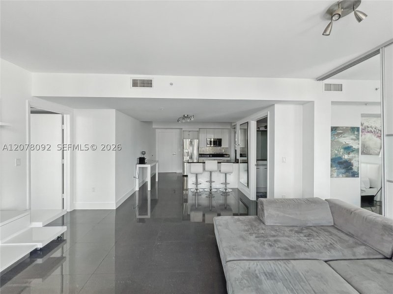 Property photo # 10