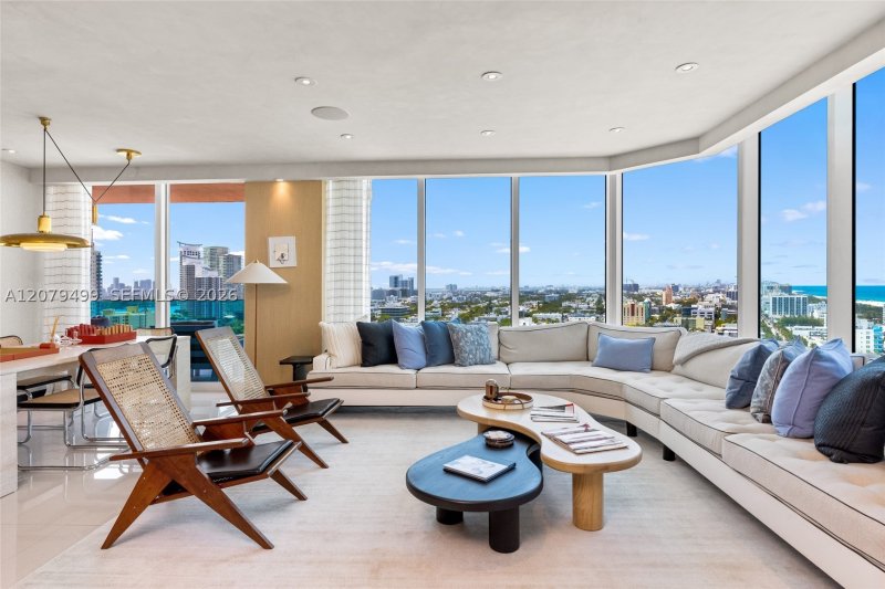 Condo for sale at Portofino Tower 2005