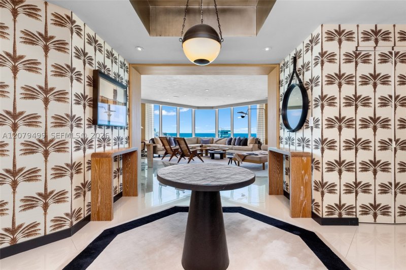 Condo for sale at Portofino Tower 2005