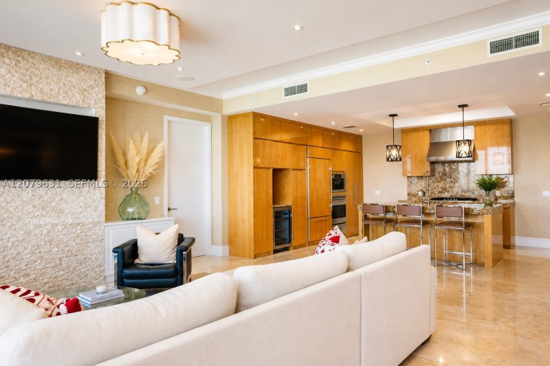 Alquiler de apartamento en St Regis Bal Harbour South 1605S
