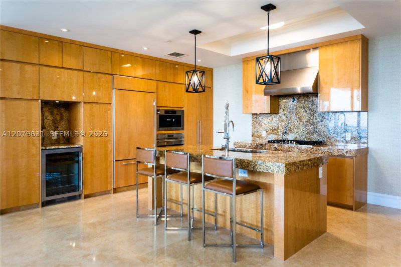 Alquiler de apartamento en St Regis Bal Harbour South 1605S