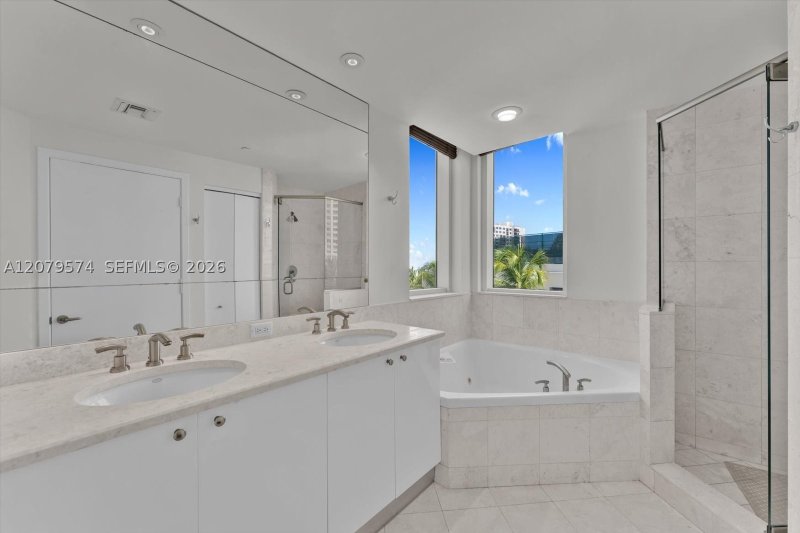 Property photo # 10