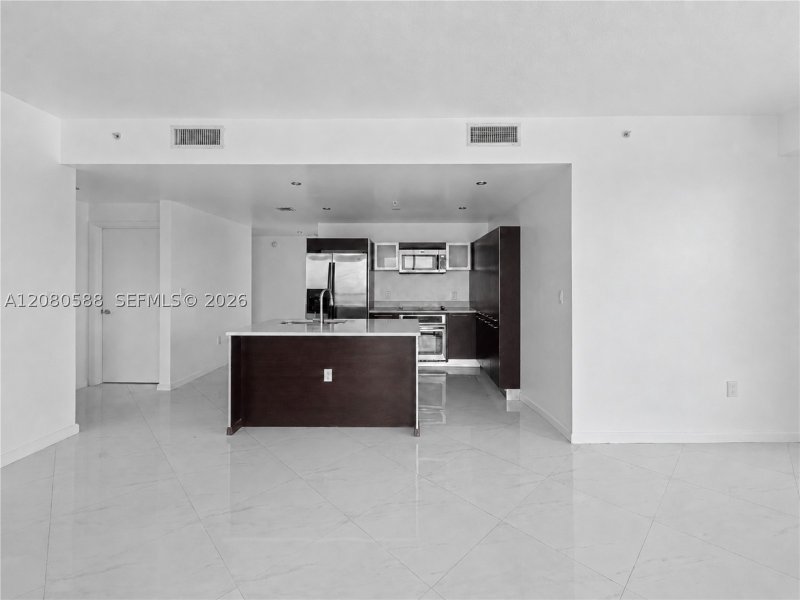 Aluguel de apartamento no Quantum 3911