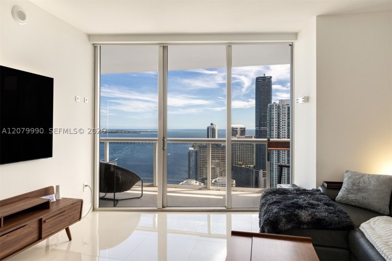 Comprar apartamento en Icon Brickell Tower II 4709