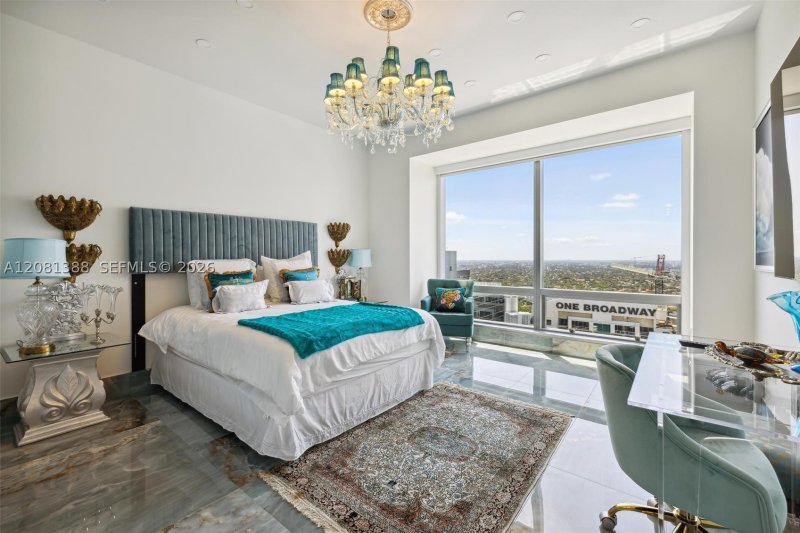 Apartment for rent at Four Seasons Millenium Tower I 45C