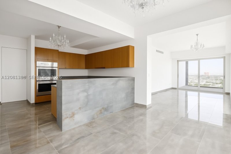 Apartment for rent at Four Seasons Millenium Tower I 45C