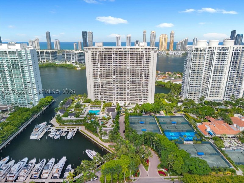 Apartment for rent at 7000 Williams Island L105