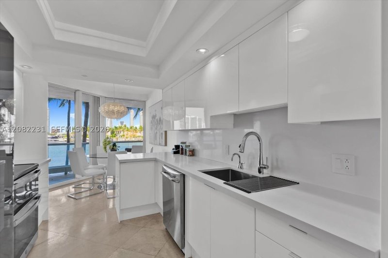 Apartment for rent at 7000 Williams Island L105