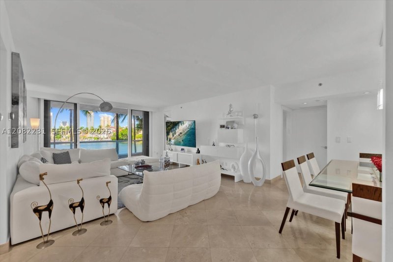 Apartment for rent at 7000 Williams Island L105
