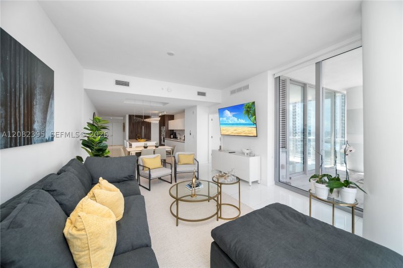 Alquiler de apartamento en Paramount Miami WorldCenter 2011