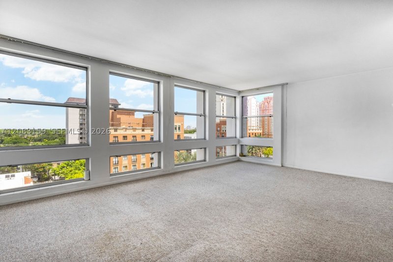 David William Apt #719