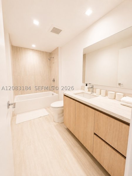 Alquiler de apartamento en One Park Tower by Turnberry 709