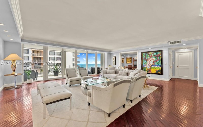 Condo for sale at Bal Harbour 101 Condo 1504