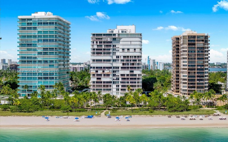 Condo for sale at Bal Harbour 101 Condo 1504