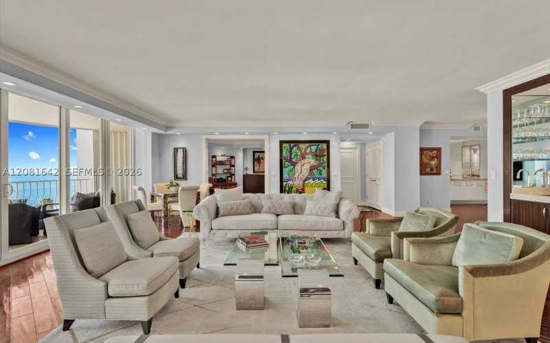 Condo for sale at Bal Harbour 101 Condo 1504