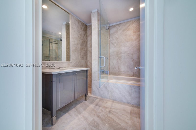 Alquiler de apartamento en FENDI Chateau Residences 1004