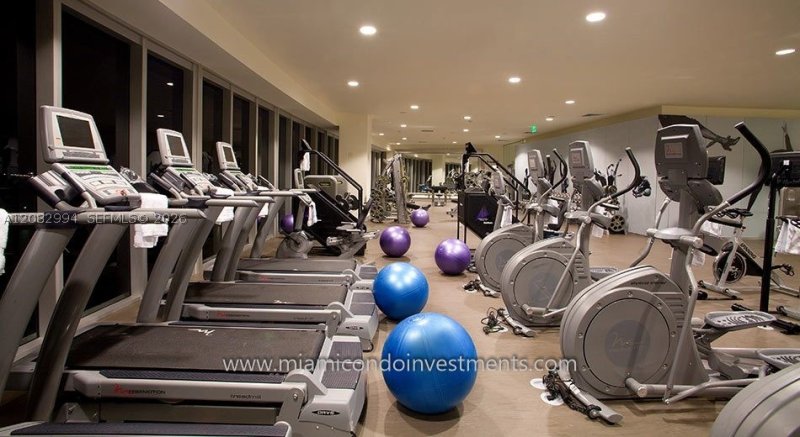 Apartment for rent at Icon Brickell Tower II BAY605