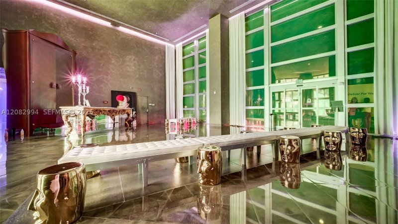 Apartment for rent at Icon Brickell Tower II BAY605