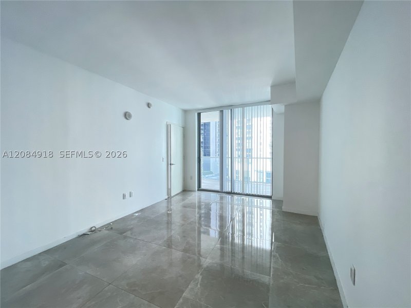 Aluguel de apartamento no 1100 Millecento 1510
