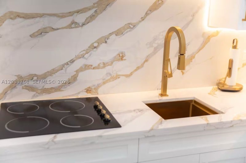Alquiler de apartamento en Bayshore Yacht Tennis Club 903