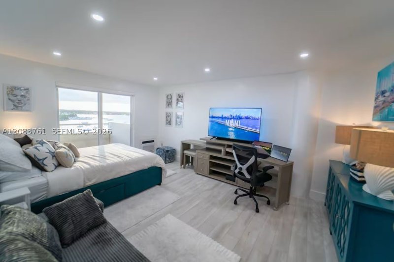 Alquiler de apartamento en Bayshore Yacht Tennis Club 903