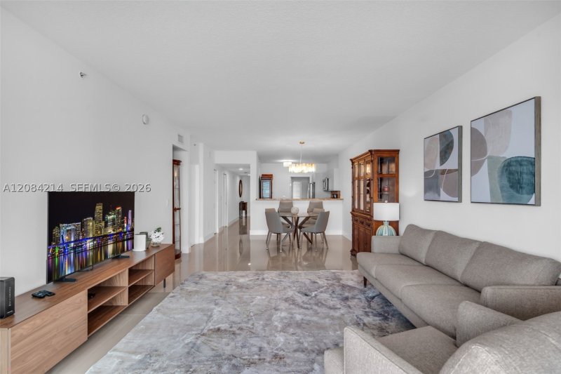Alquiler de apartamento en Marina Bay Club 709