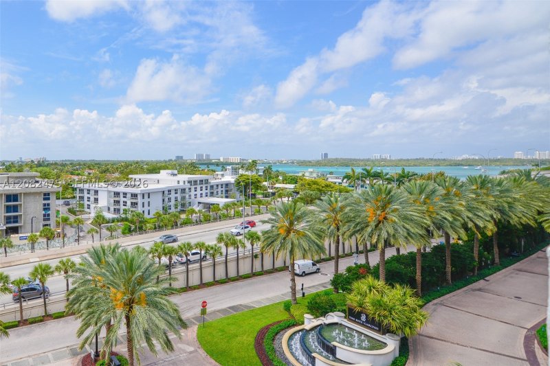 Comprar apartamento en Harbour House 523