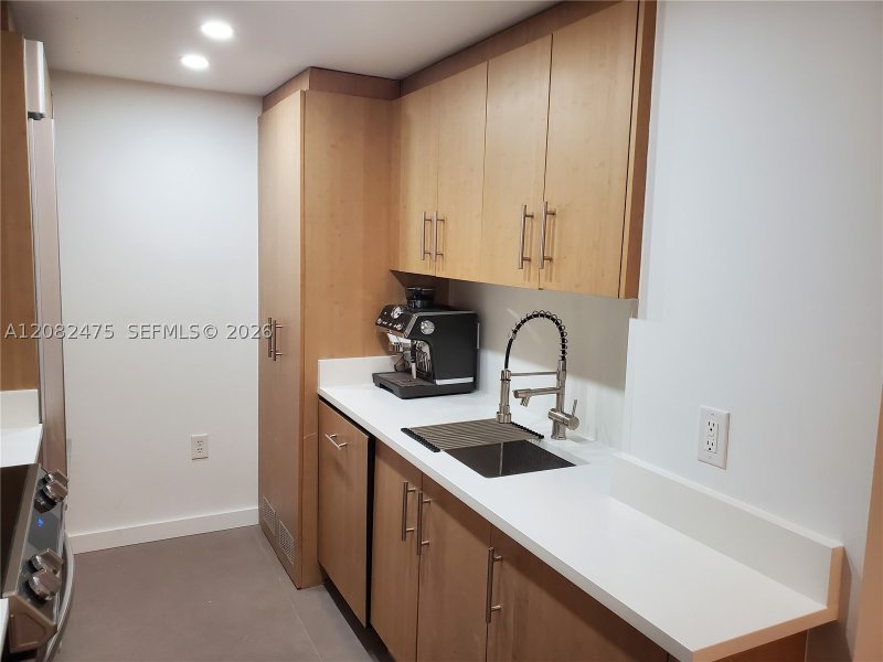 Comprar apartamento en Harbour House 523