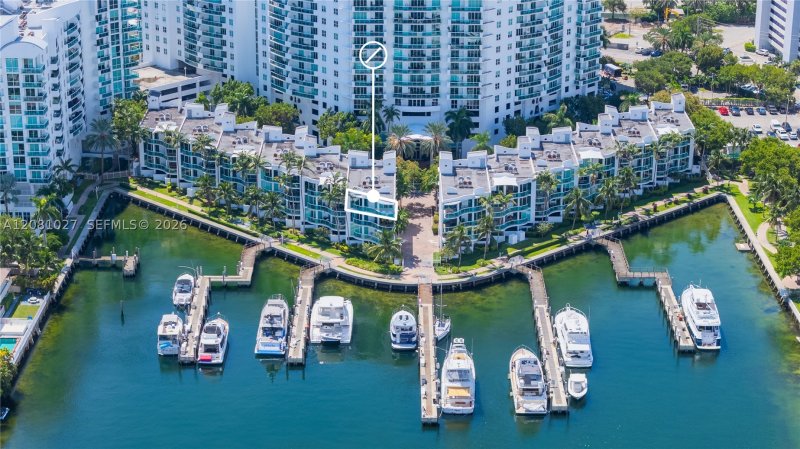 Comprar apartamento en 360 Condo Marina Residences East 307