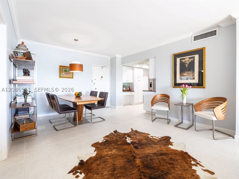 Apartment for rent at Arlen House 1520