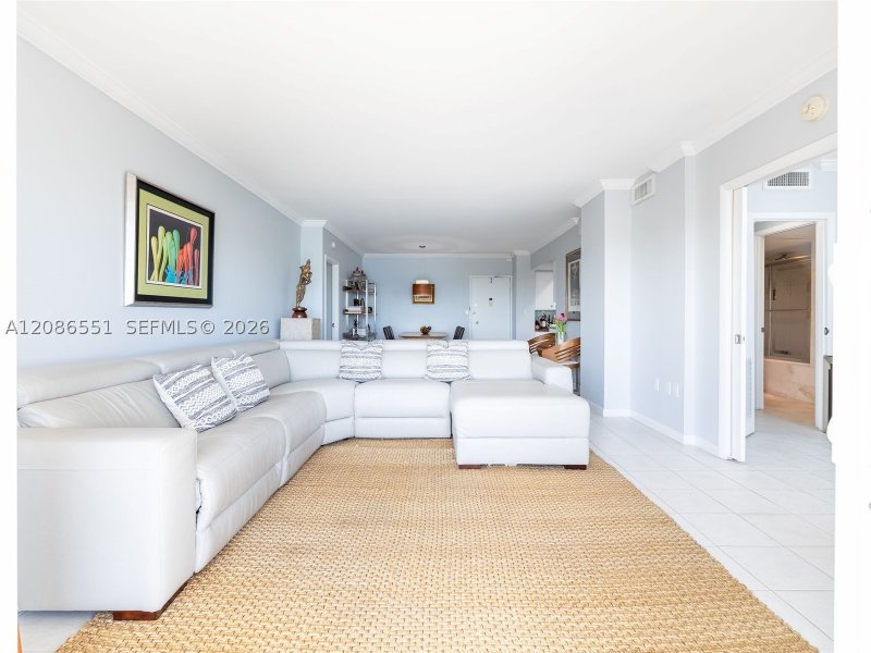 Apartment for rent at Arlen House 1520
