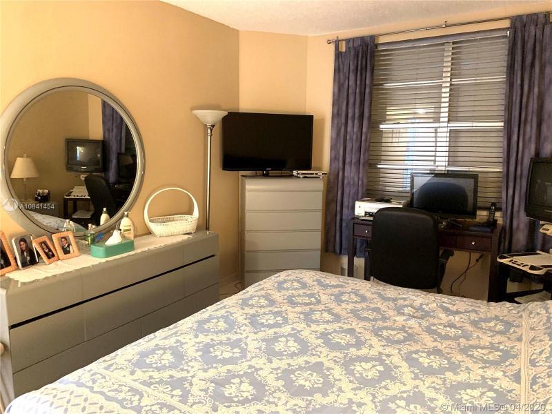 Property photo # 4