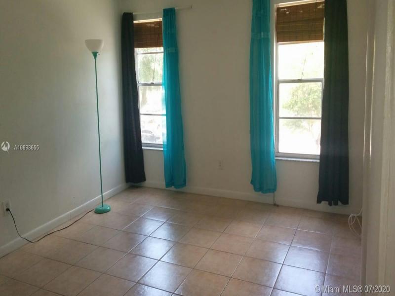 Property photo # 4