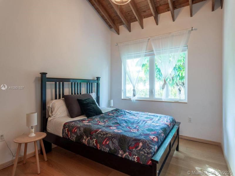 Property photo # 9