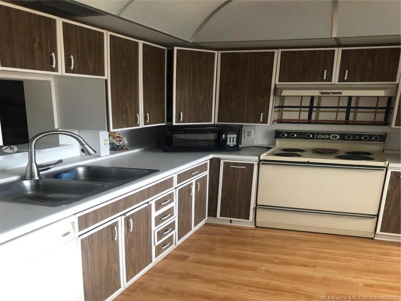 Property photo # 0